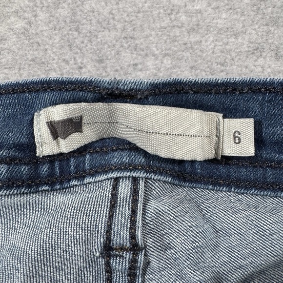 Levi's Women's Jeans Cropped Ankle Skinny Size 6 - Picture 7 of 11
